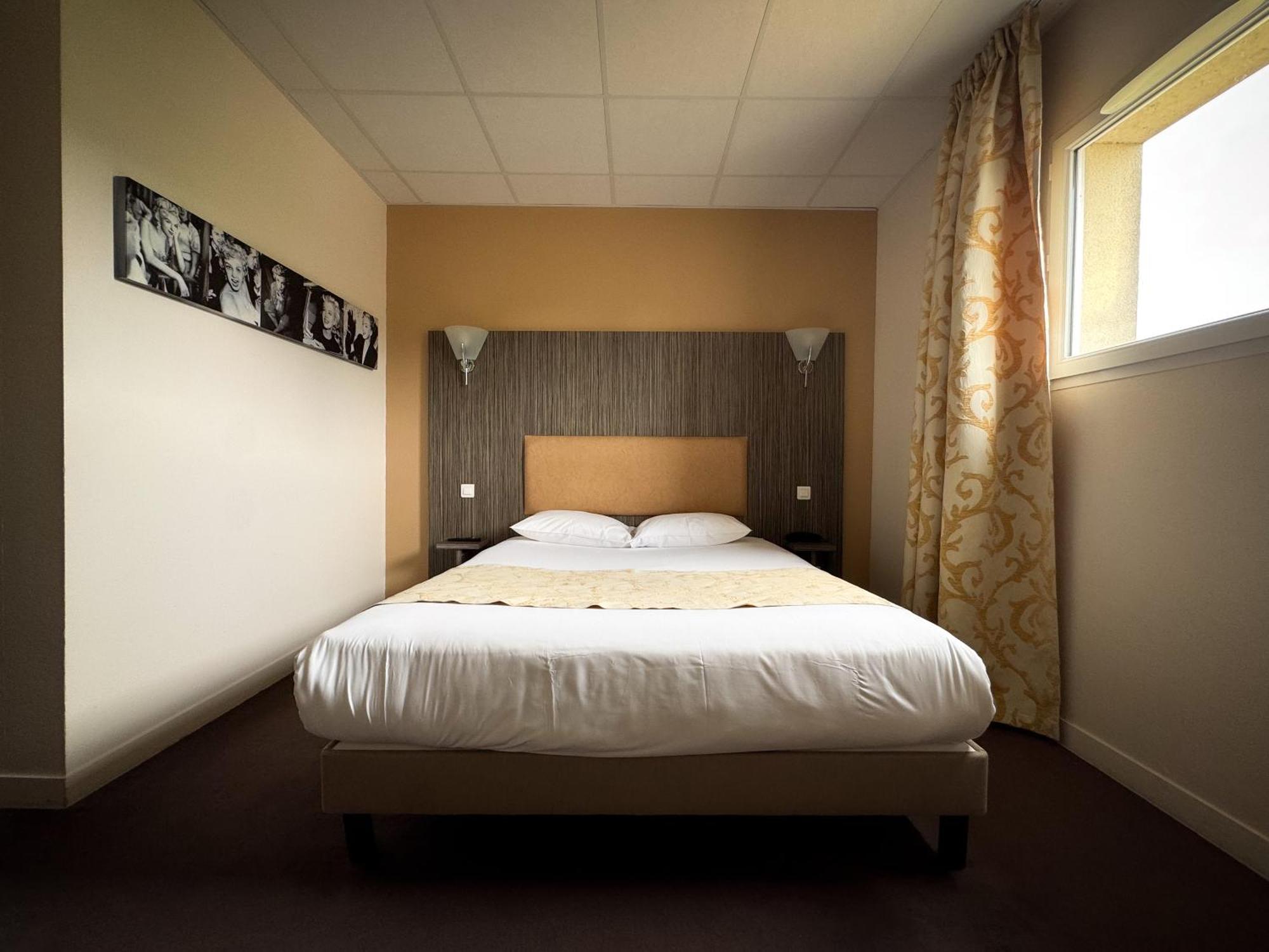 Brit Hotel Confort Alexia - Ла-Сутеррен Екстер'єр фото