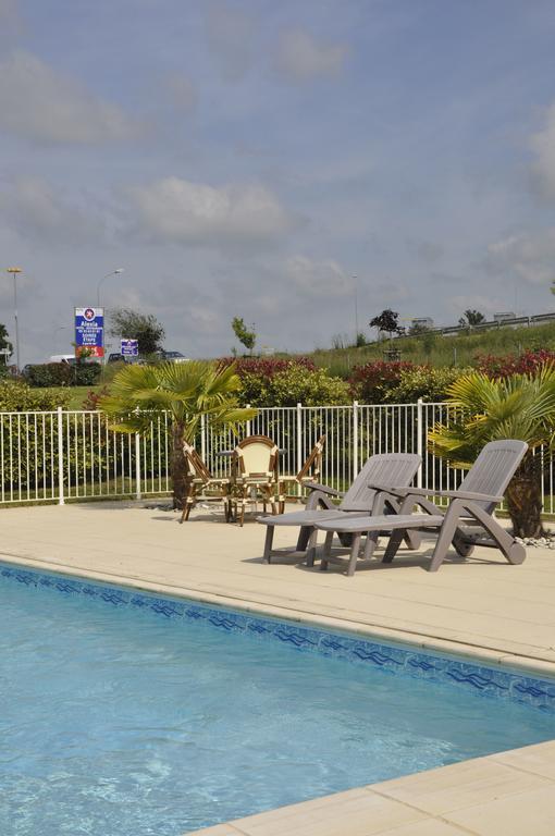 Brit Hotel Confort Alexia - Ла-Сутеррен Екстер'єр фото